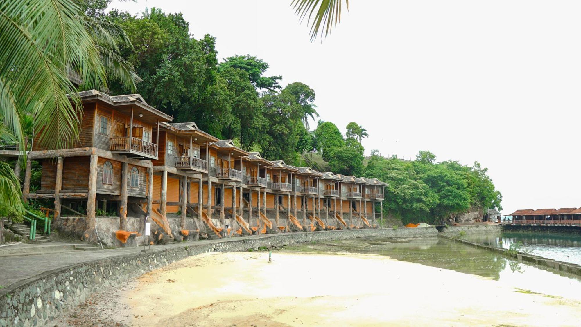 Ktm Resort Batam Sekupang Kültér fotó