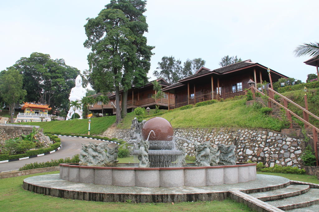Ktm Resort Batam Sekupang Kültér fotó
